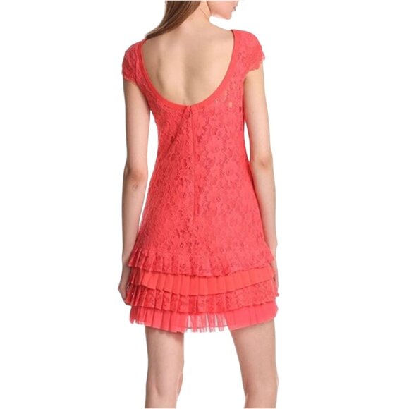Jessica Simpson Women's Size 4 Tiered Hem Lace Dress Hot Coral Excellent VERY ge - Picture 2 of 6